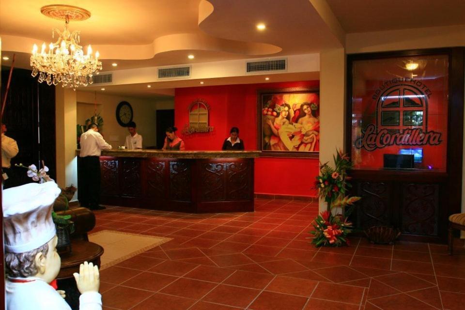 Boutique Hotel La Cordillera Сан-Педро-Сула Экстерьер фото